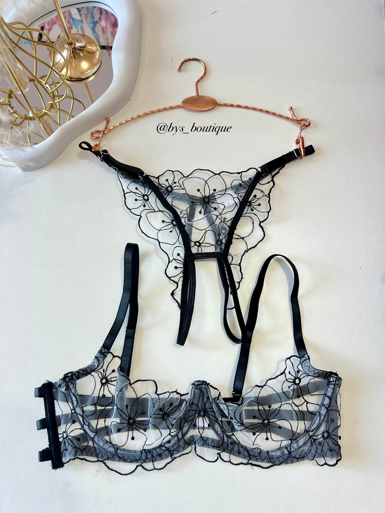 SET VALERIA