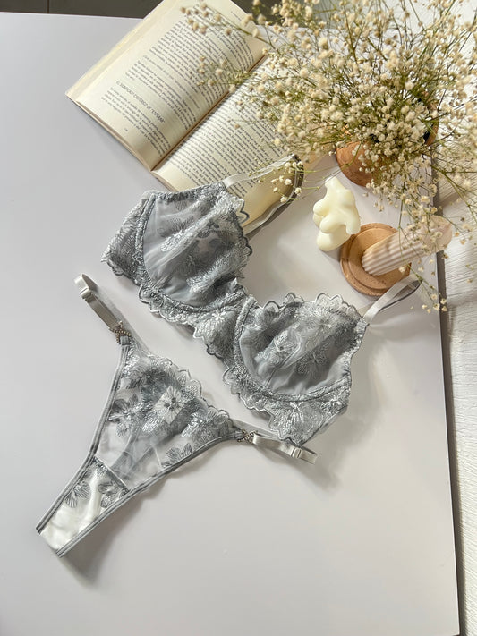 SET YULIANA